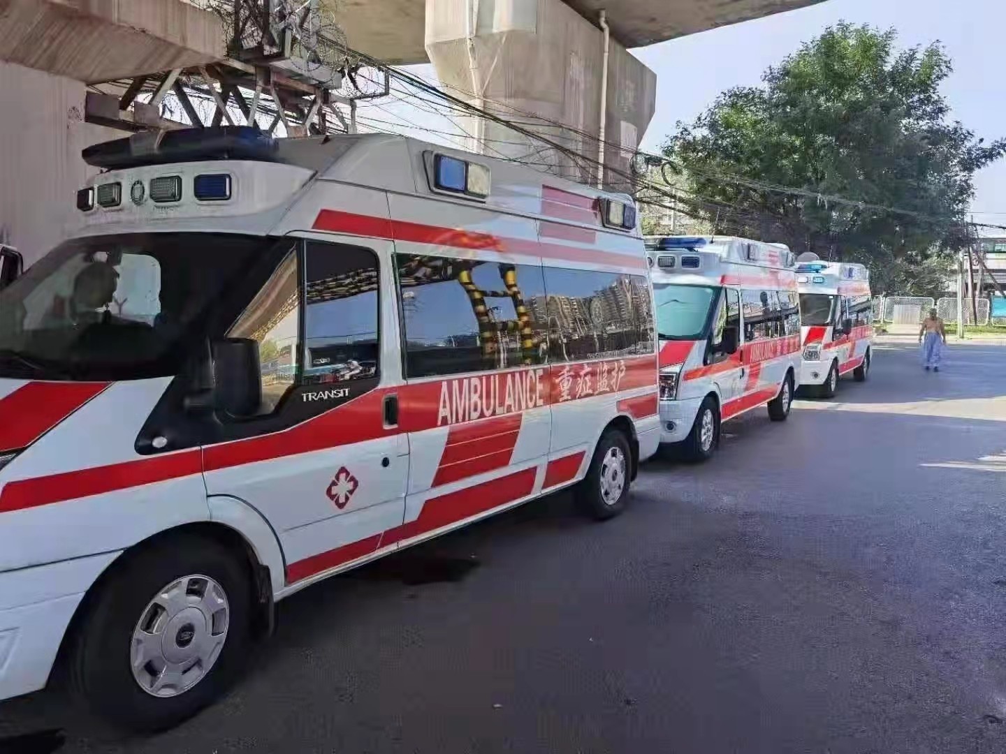 万宁市救护车出租